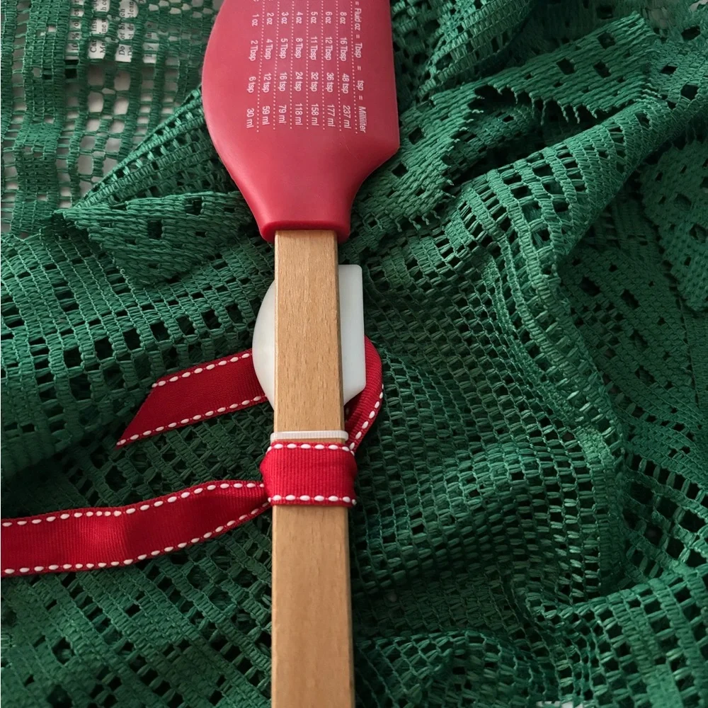 Grandma & Me Red and White Spatula NEW Final Sale